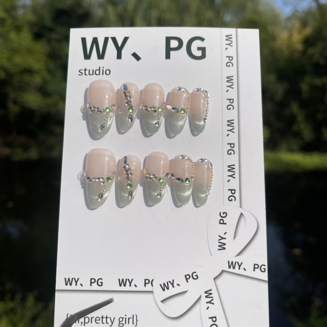 size 2.4cm Removable nails Handmade press-on nails number 440