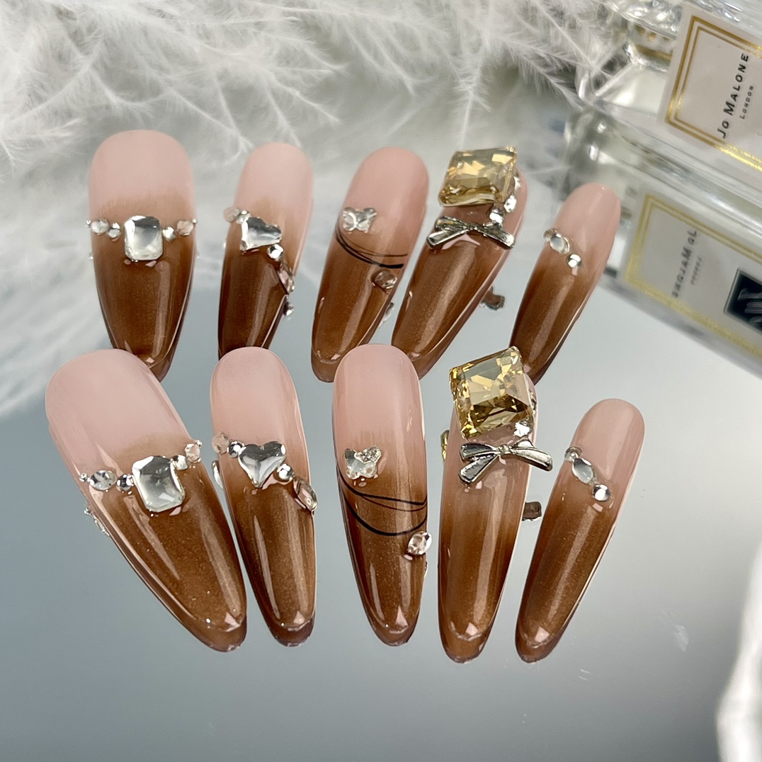 3cm Easy to Apply artificial nails with Professional Salon Style Designs number 458