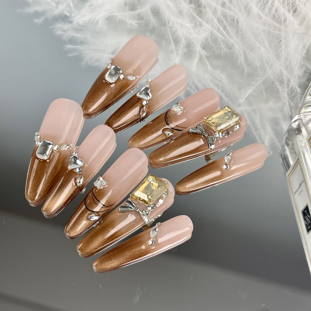 3cm Easy to Apply artificial nails with Professional Salon Style Designs number 458