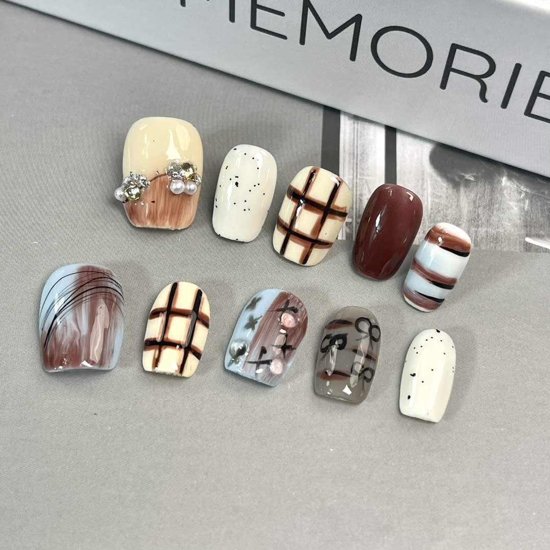 1.6cm Luxury French Tip Press On Nails for Special Occasions and Events number 476