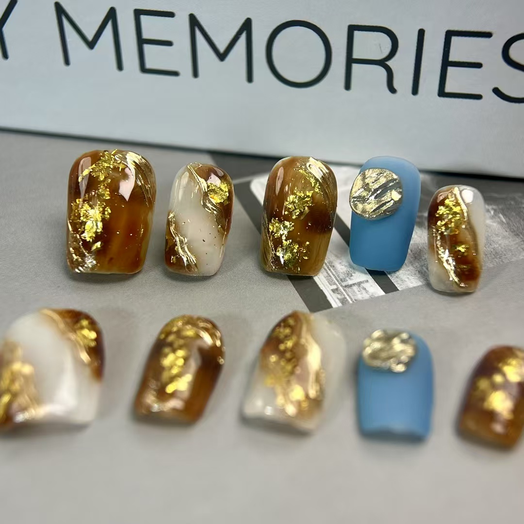 1.6cm Trendy Glitter Ombre artificial nails for Teens and Young Fashion Enthusiasts number 480