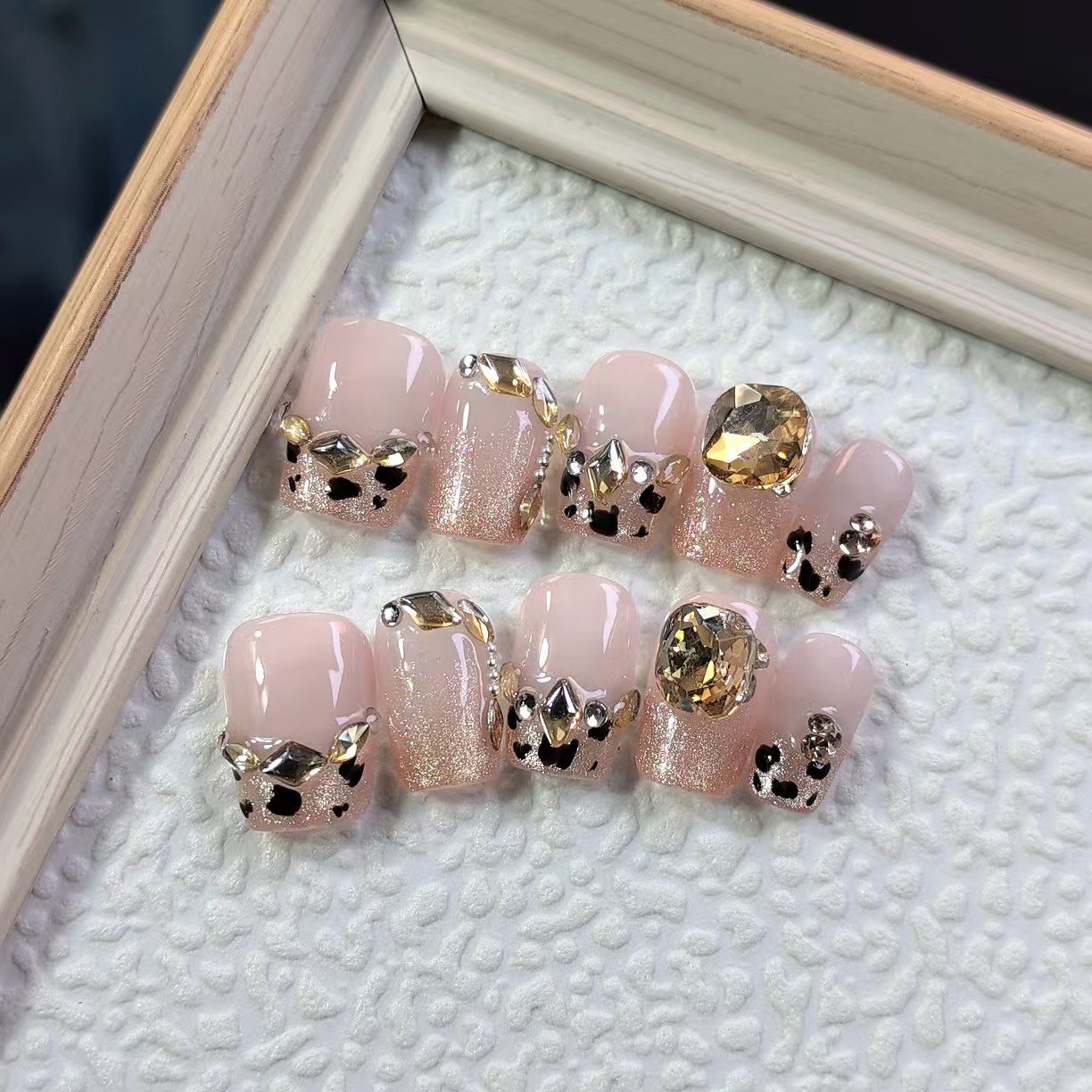 1.6cm Wedding Ready Press On Nails with Elegant and Subtle Designs number 493