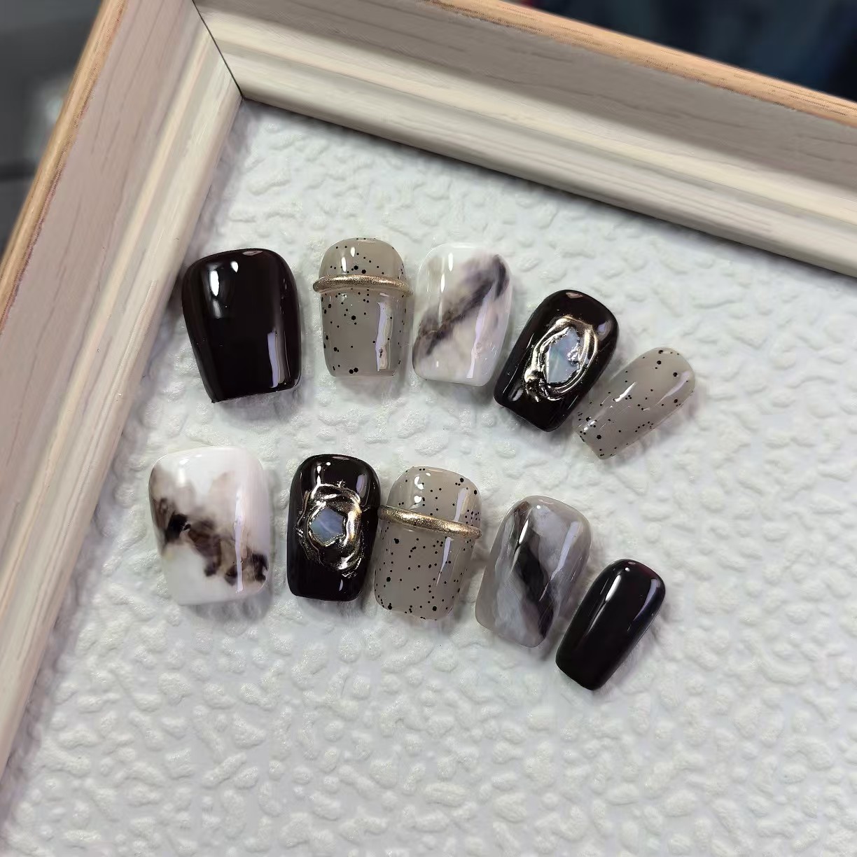 1.6cm Durable Lightweight False nails for Long Lasting Professional Look number 495