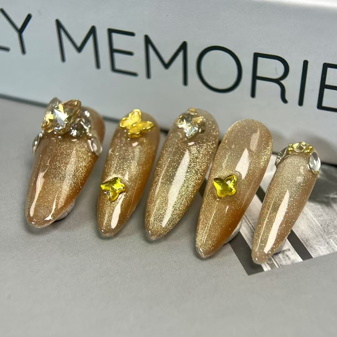 luxury 2.5cm Gold artificial nails with Gold Accent for a Bold Look number 477