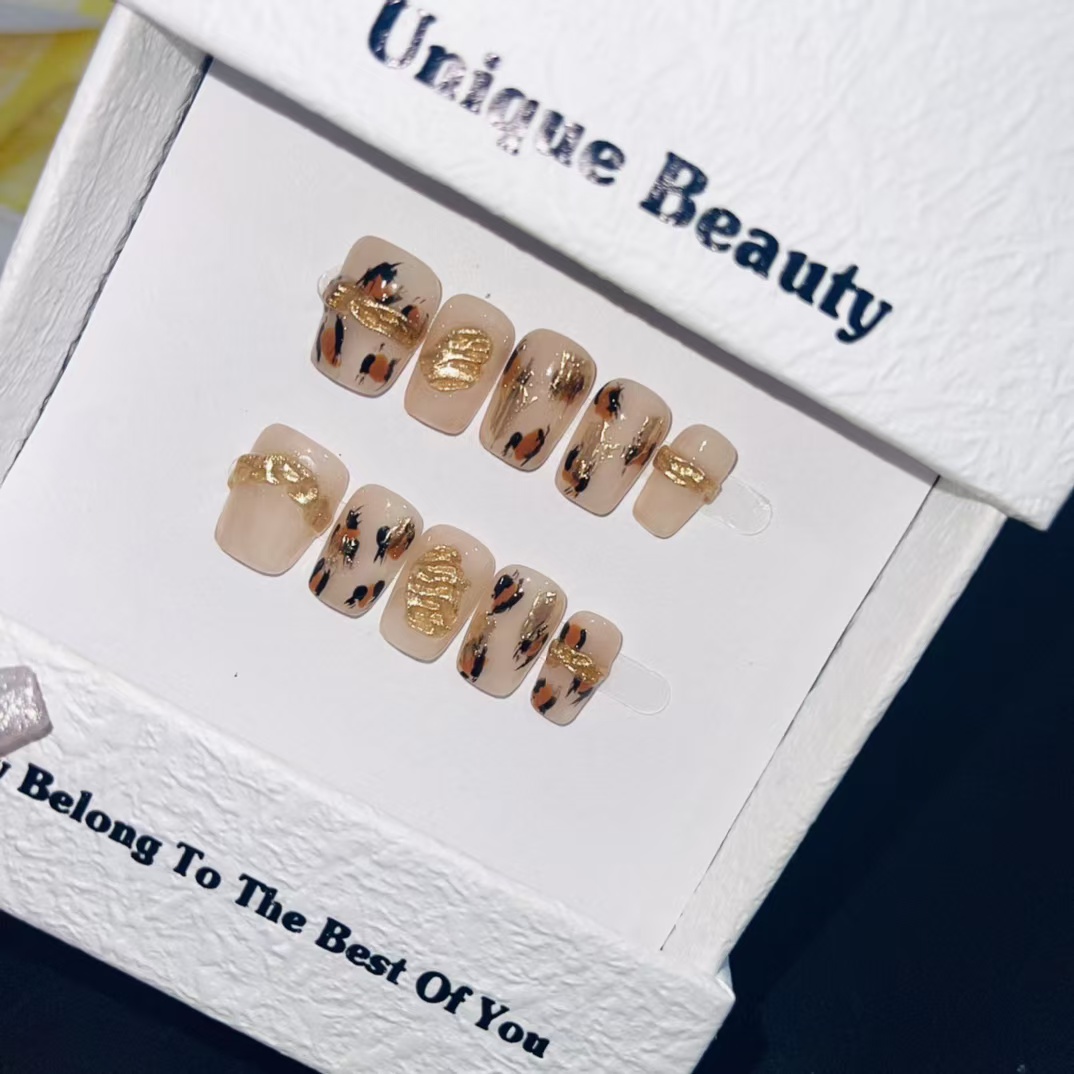 1.6cm Instagram Ready Press On Nails with Glitter and Ombre Effects number 417