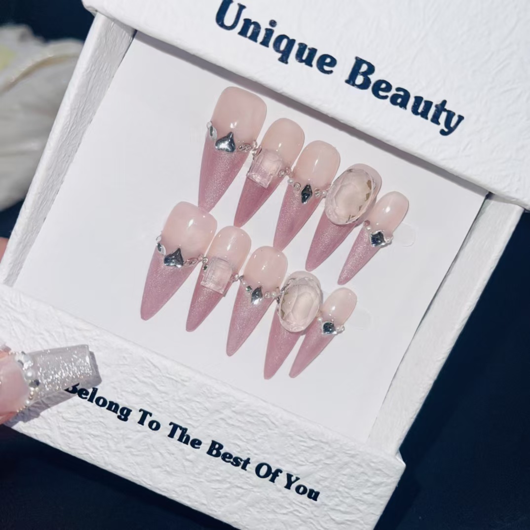 3cm TikTok Ready Vegan press on Nails for a Stylish and Ethical Beauty Statement number 425