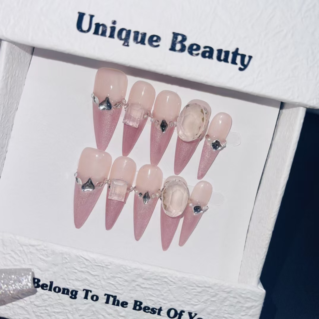 3cm TikTok Ready Vegan press on Nails for a Stylish and Ethical Beauty Statement number 425