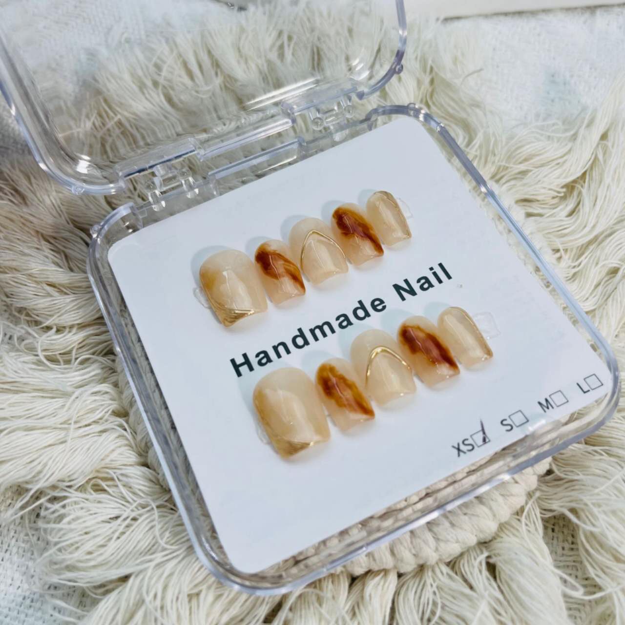 1.6cm Quick and Hassle Free artificial nails with Pre Applied Glue Options number 391