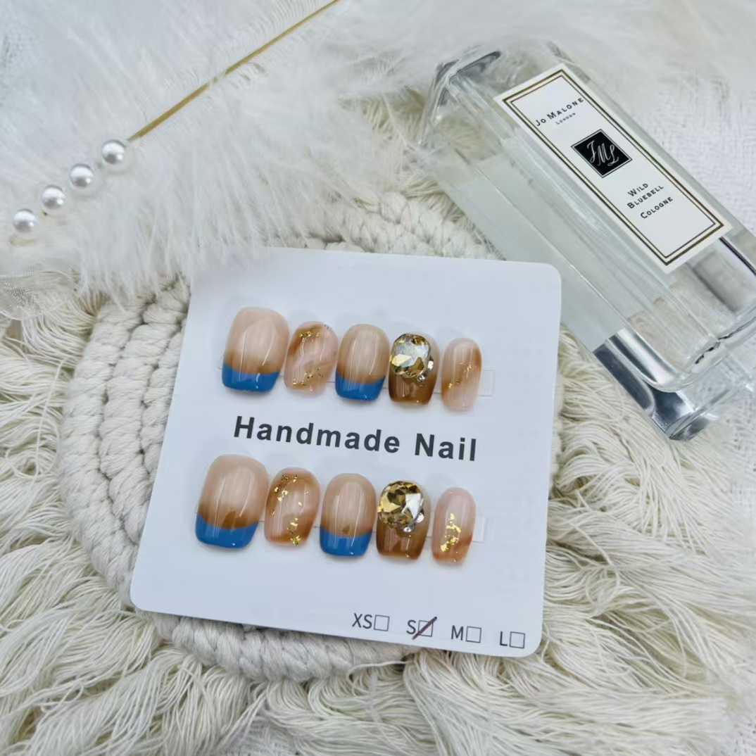 1.6cm Bright Glitter Press On Nails for Adding Sparkle to Any Occasion number 396