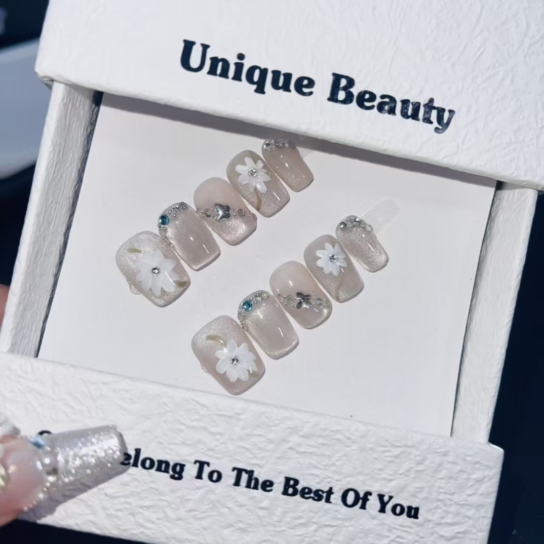 1.6cm High Quality Vegan press on Nails with Eco Friendly Materials and Packaging number 411