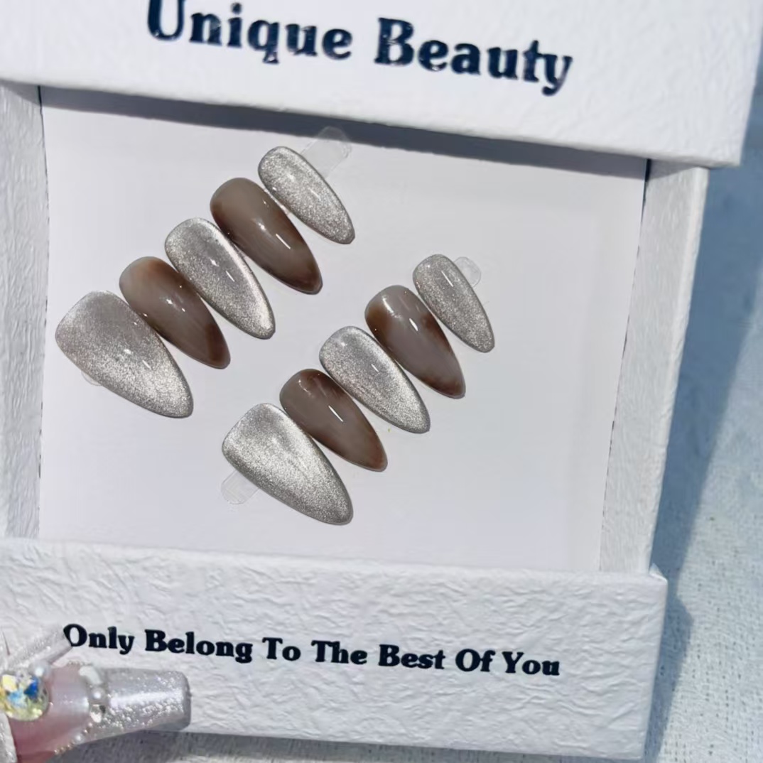 2.5cm Reusable and Lightweight press on Nails for Active and Busy Lifestyles number 407