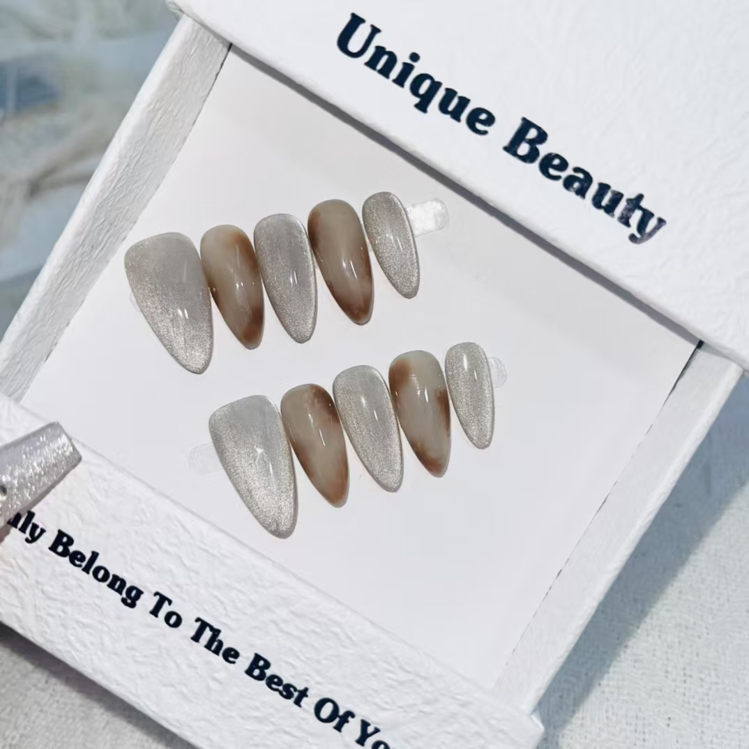 2.5cm Reusable and Lightweight press on Nails for Active and Busy Lifestyles number 407