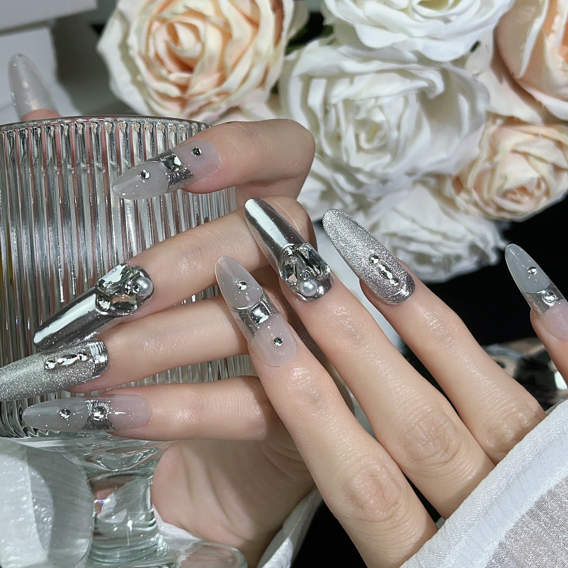 3cm Elegant Glitter press on Nails for Proms Weddings and Other Special Occasions number 372
