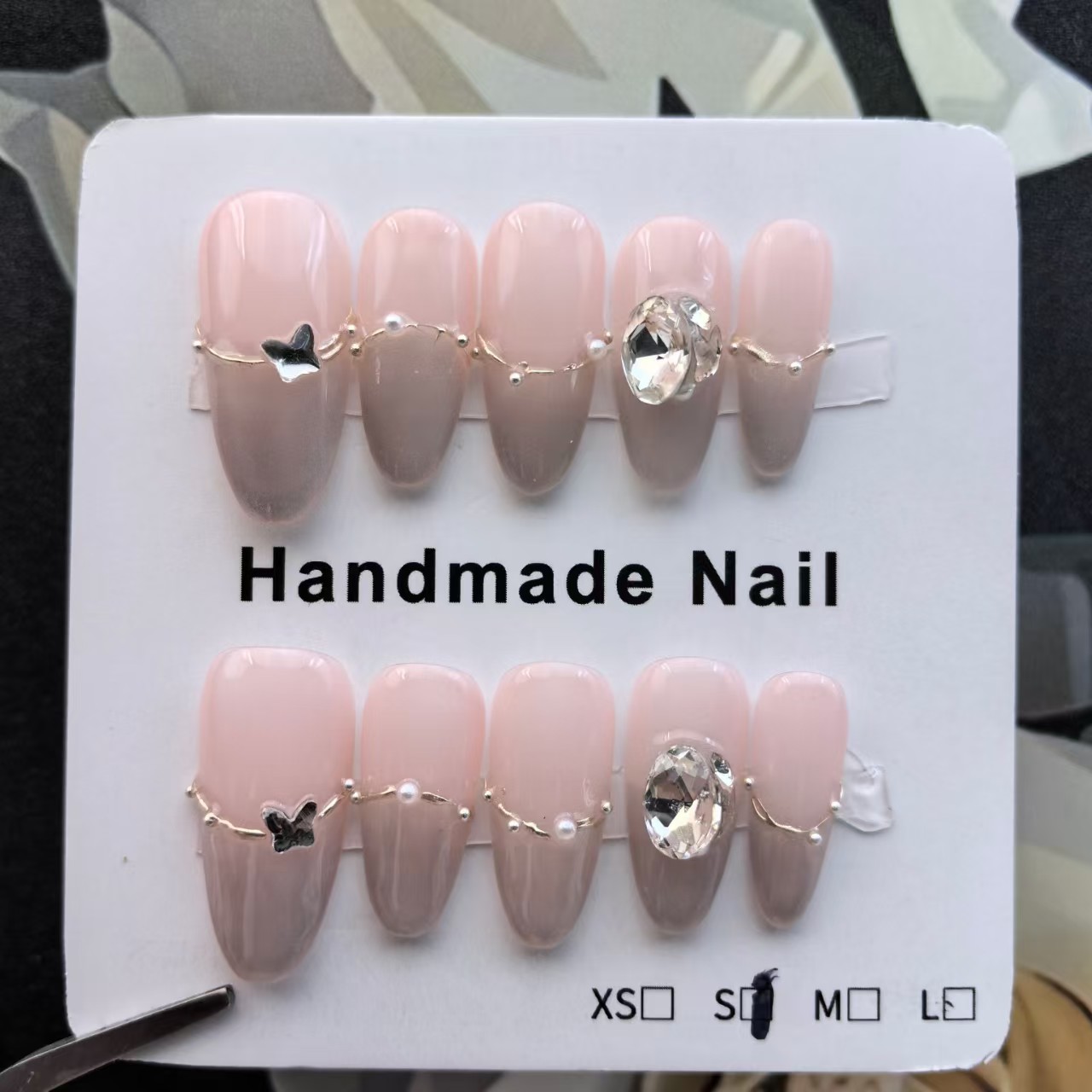 3cm Chic and Modern press on Nails for Teens and Young Adults Who Love Fashion number 379