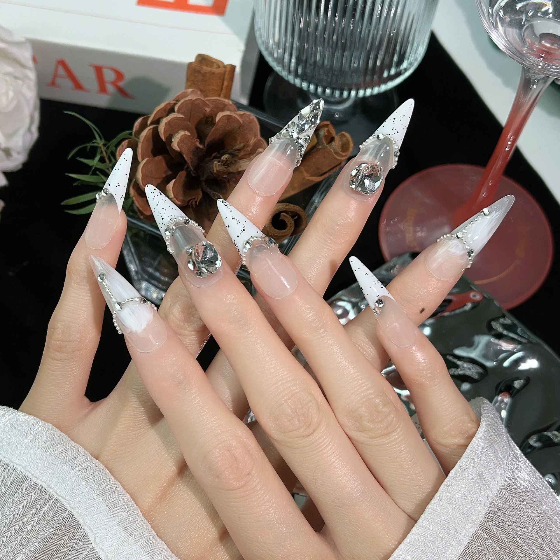 3cm Durable Non Toxic artificial Nails for Women Seeking Affordable Stylish Options number 383