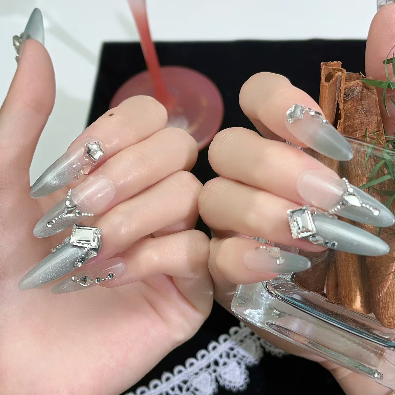 3cm Long Press On Nails in Vibrant Colors for Standout Style number 330