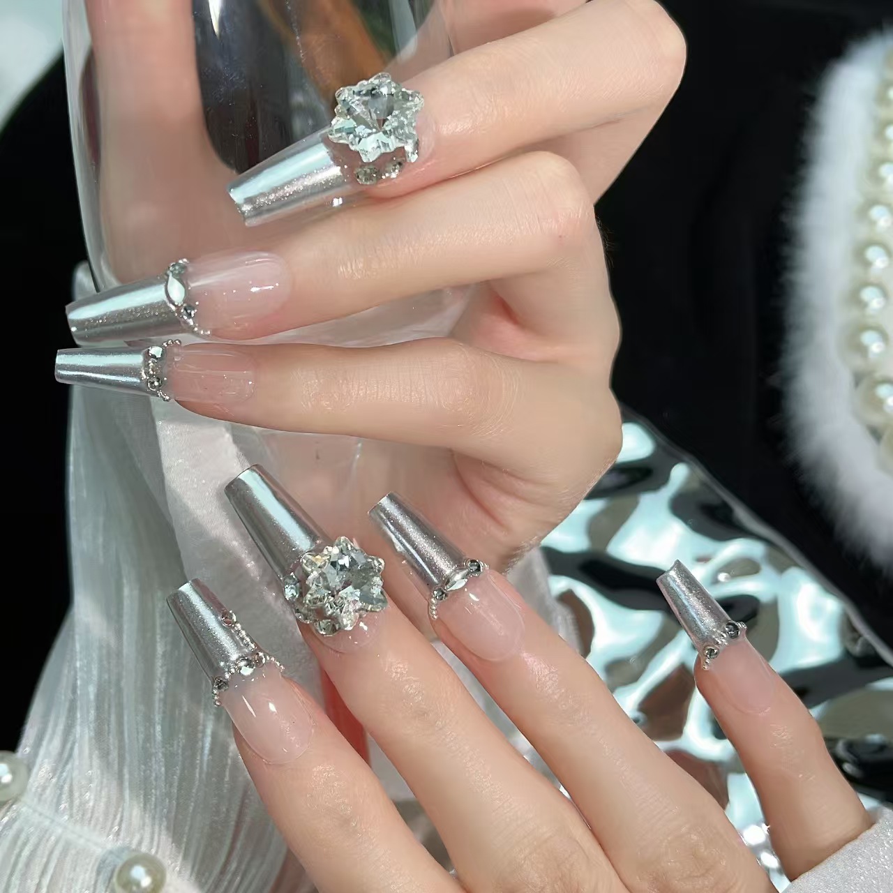 3cm Gift Ready Press On Nails with Elegant Packaging number 343
