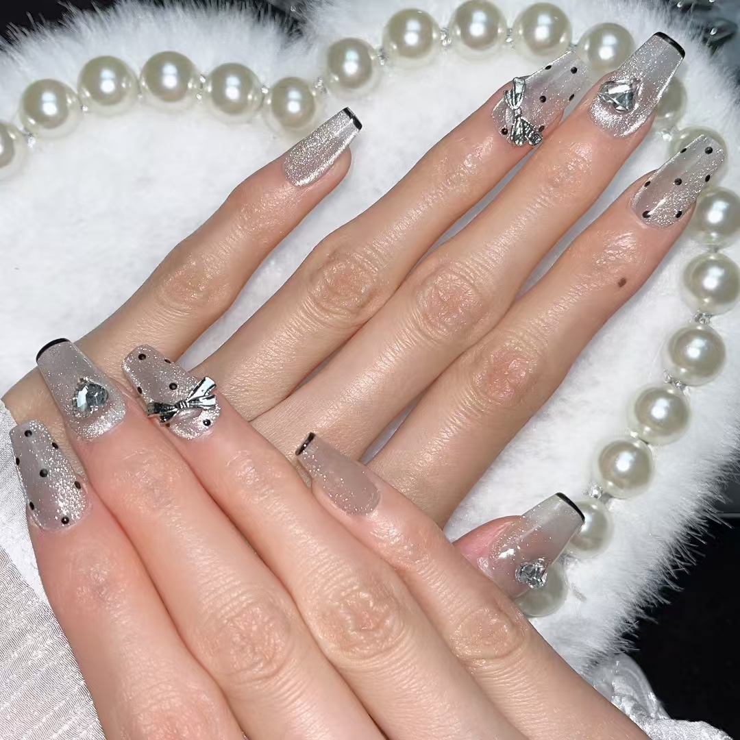 2cm Short Artificial Nails for Minimalist Everyday Elegance number 315