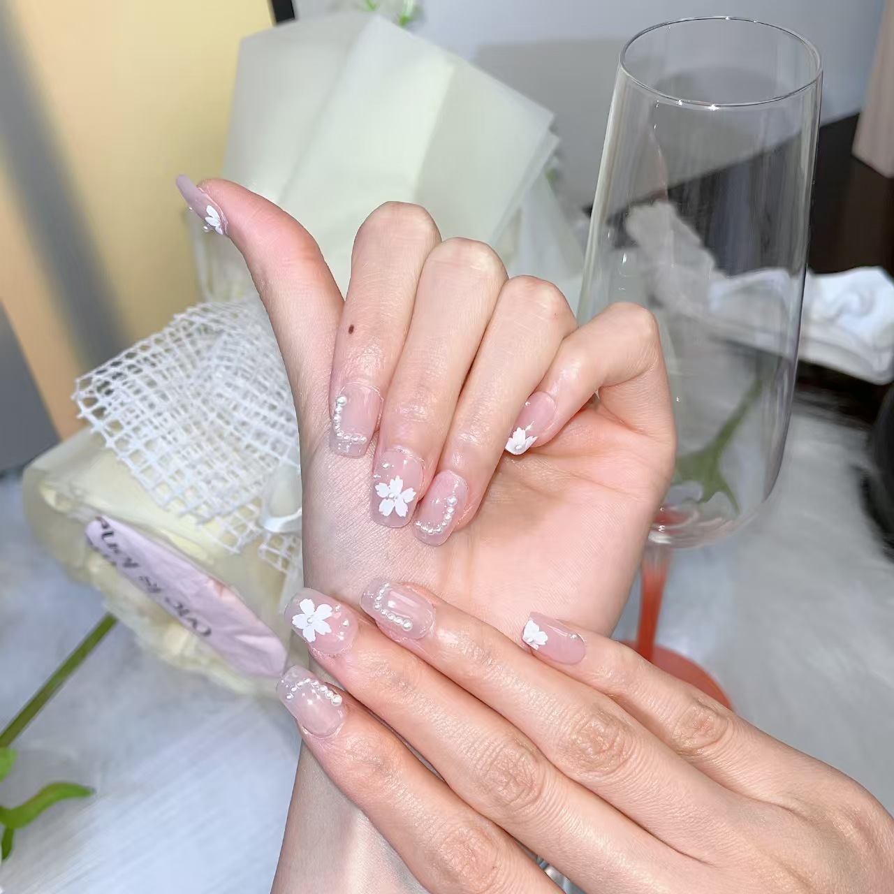 1.6cm Affordable False Nails for Busy Moms Looking for Quick Glam number 280