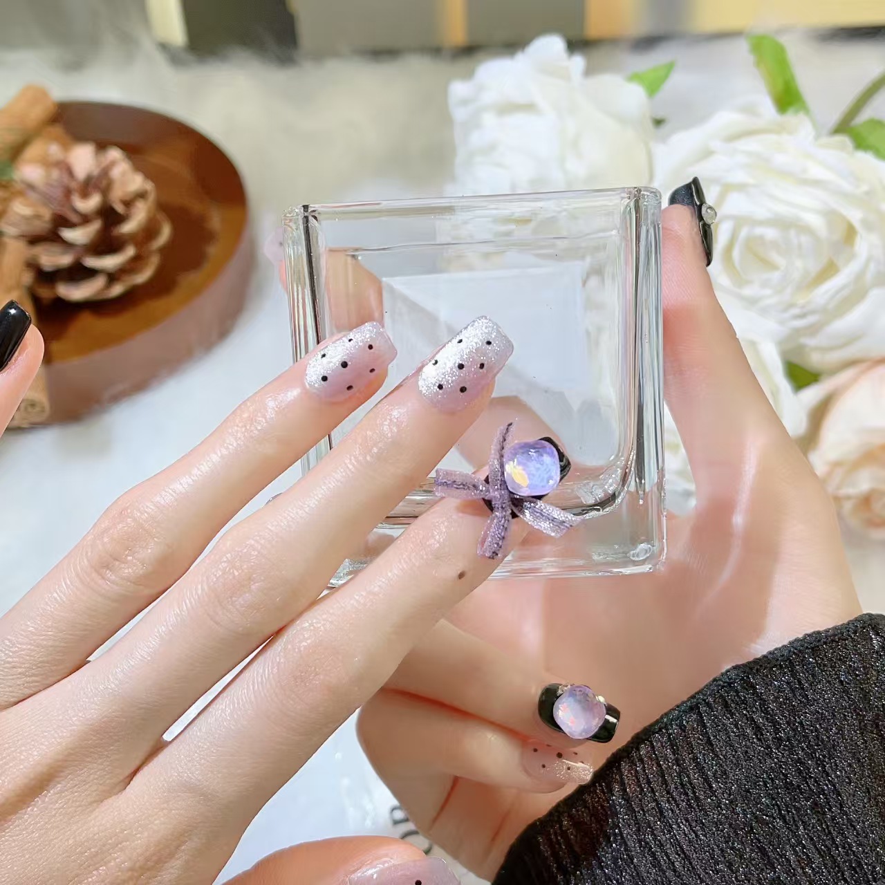 1.6cm Stylish Artificial Nails for Women on the Go number 301