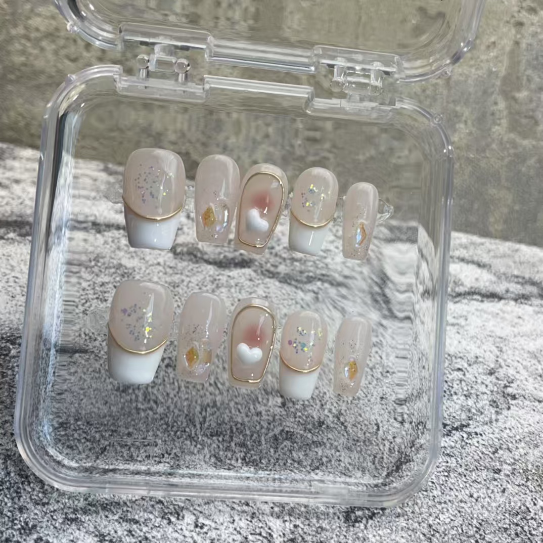 2cm Waterproof Artificial Nails for All-Day Confidence and Comfort number 260