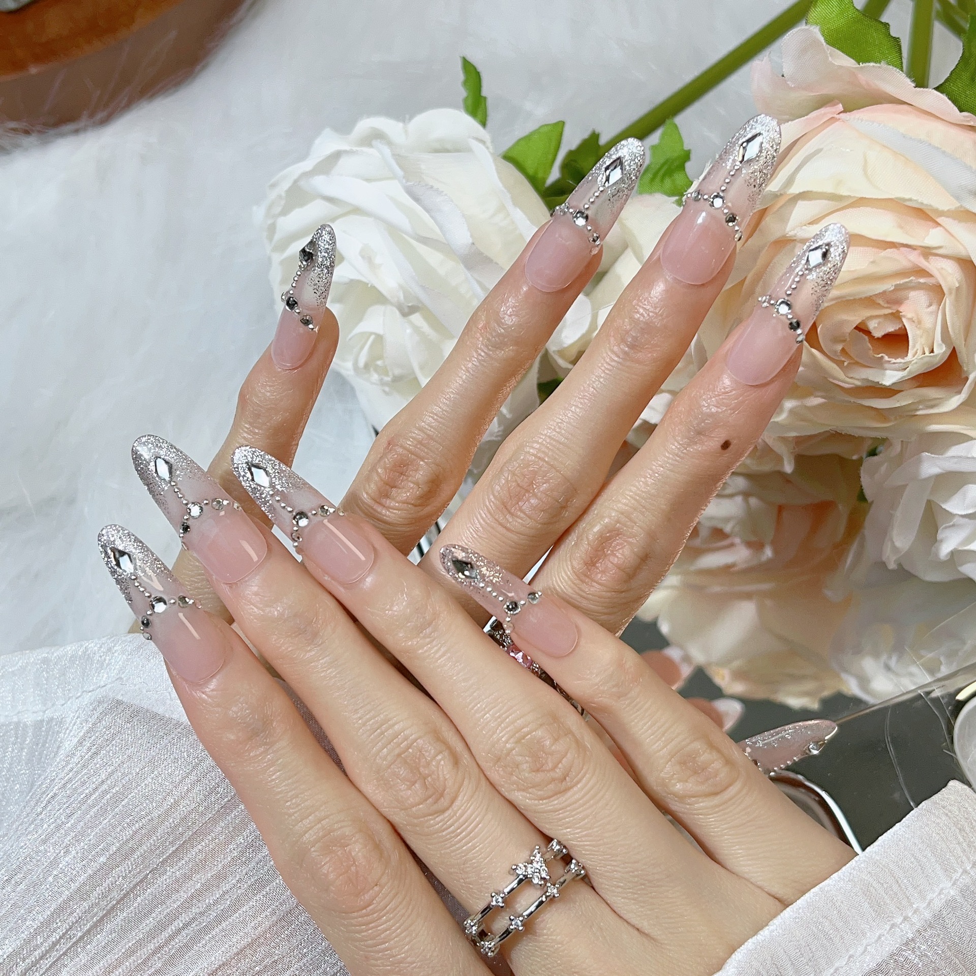 3cm High Quality Artificial Nails for Easy at-Home Manicures number 271