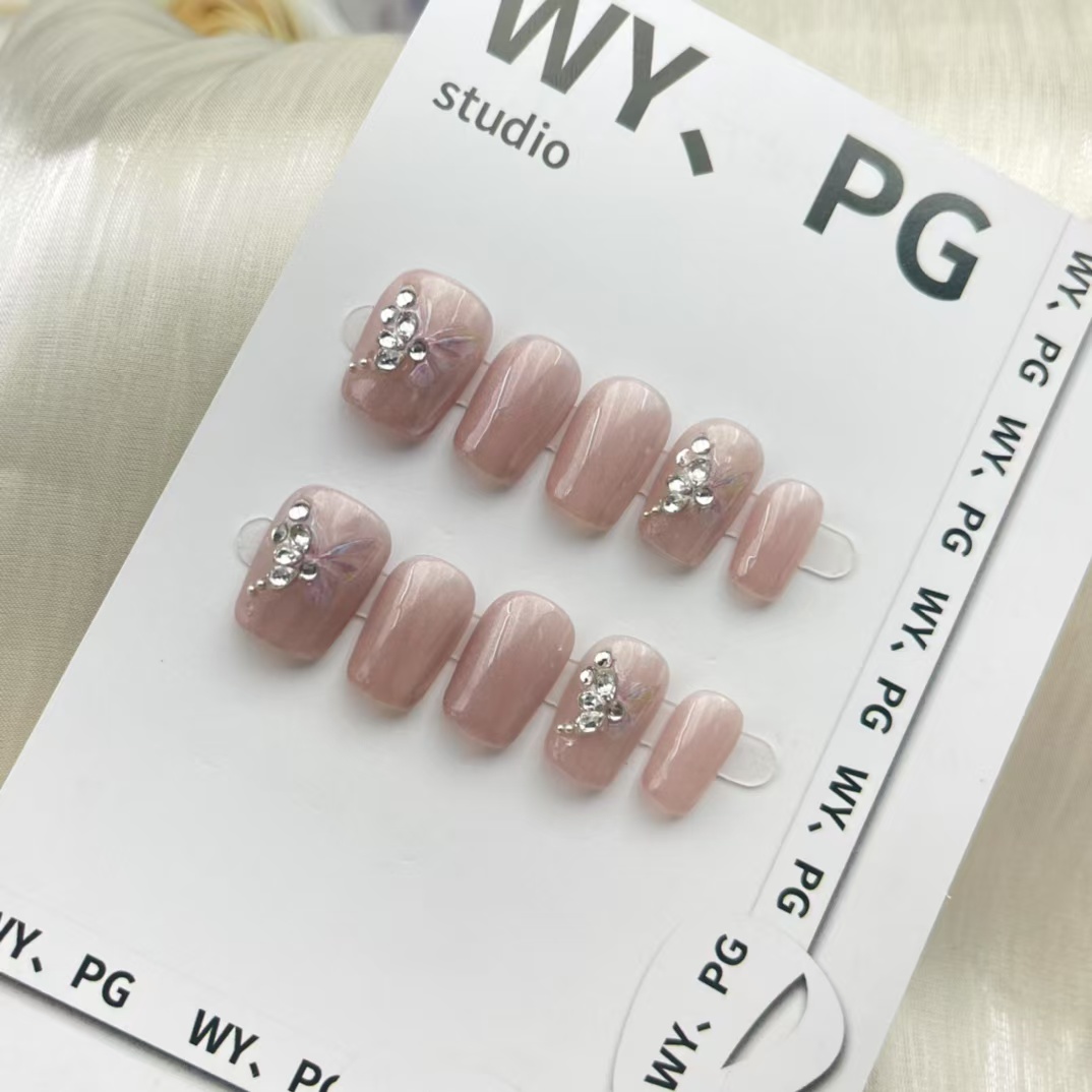 1.6cm Long-Lasting Artificial Nails for Special Events and Everyday Use number 232