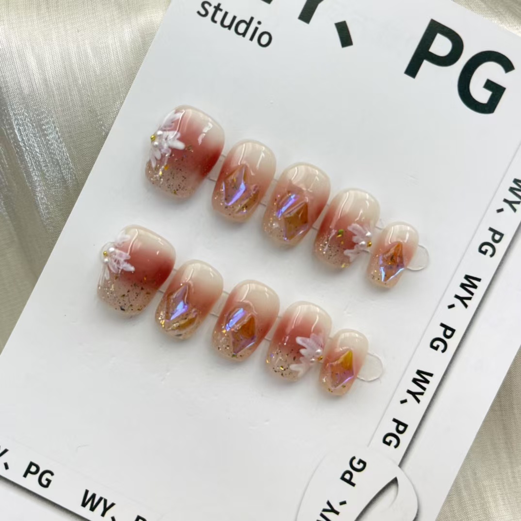 1.6cm Glamorous False Nails for Instant Confidence and Beauty number 258