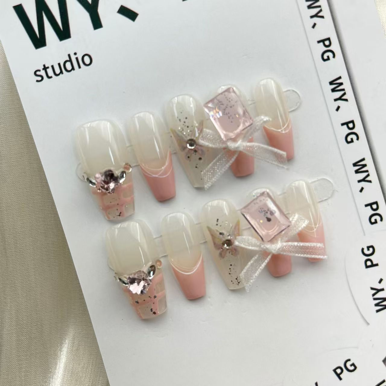 2.5cm Press On Nails with Glitter Rhinestones and Chic Designs number 196