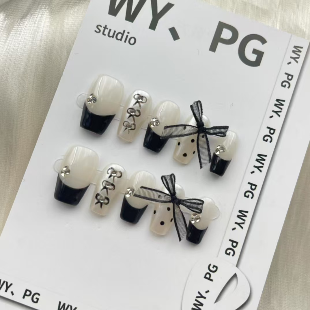 2cm Long-Lasting Press On Nails for Work Travel or Events number 185