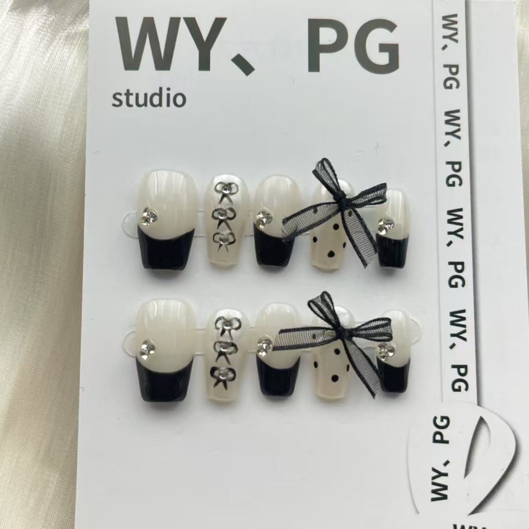 2cm Long-Lasting Press On Nails for Work Travel or Events number 185
