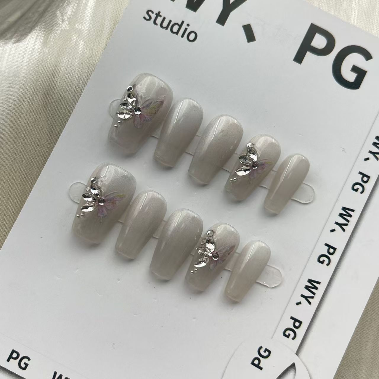 2cm Reusable Artificial Nails That Save Time and Money on Manicures number 188