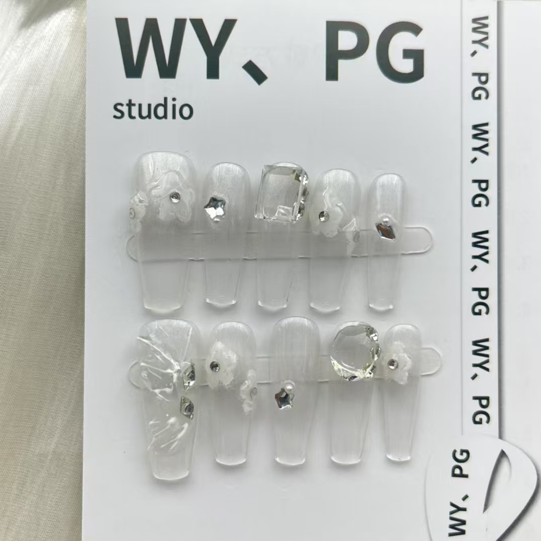 3cm Reusable Press On Nails with a Durable and Flexible Design number 234