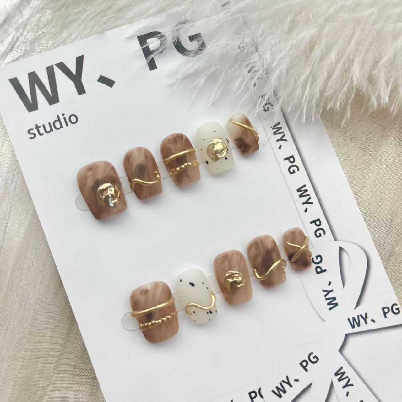 1.6cm Press On Nails with 3D Designs for a Bold Fashion Statement number 52
