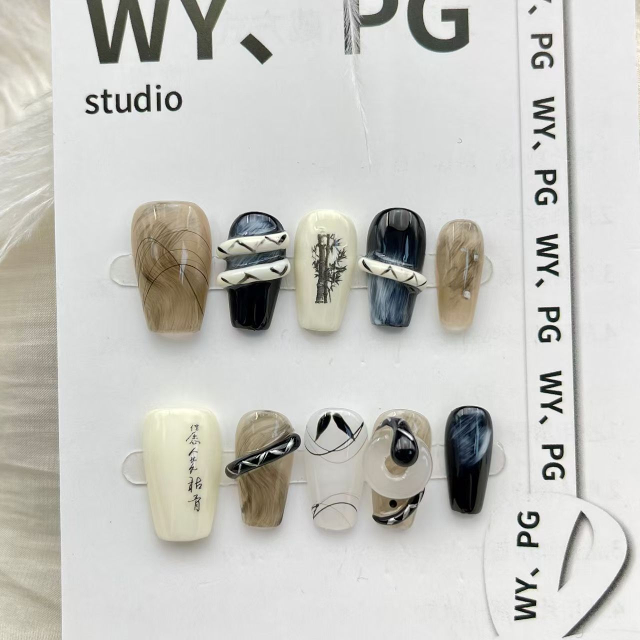 2cm Glow-in-the-Dark Press-On Nails for Nightlife Glam number 10