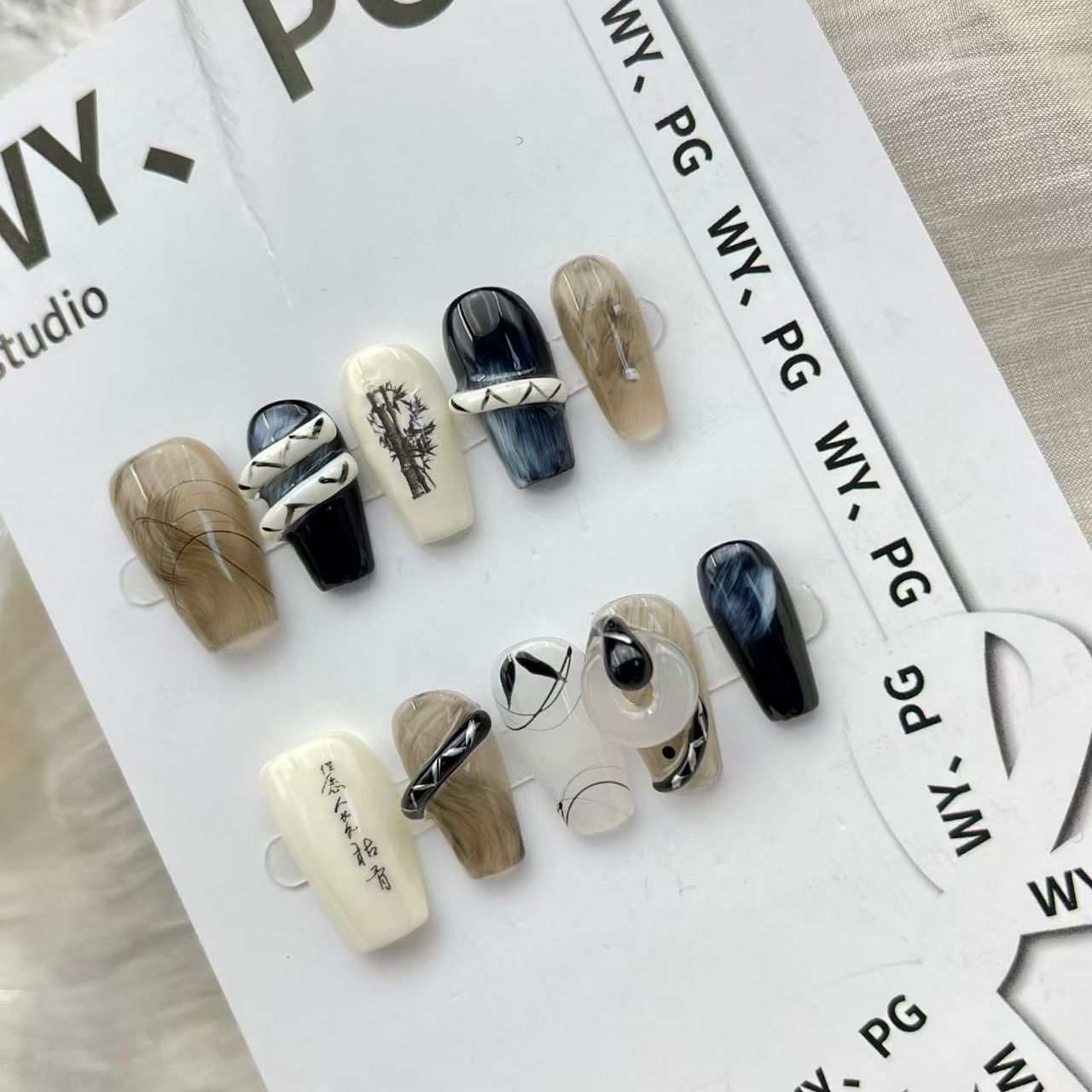 2cm Glow-in-the-Dark Press-On Nails for Nightlife Glam number 10
