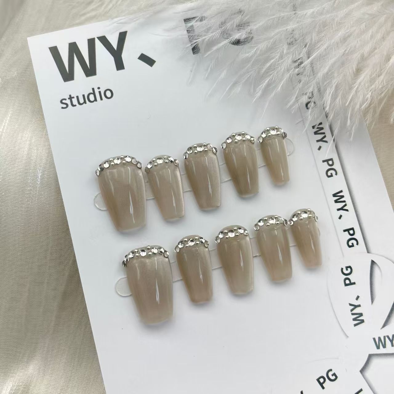 2cm High-Gloss Gel-Like Press-On Nails for DIY Manicures number 100