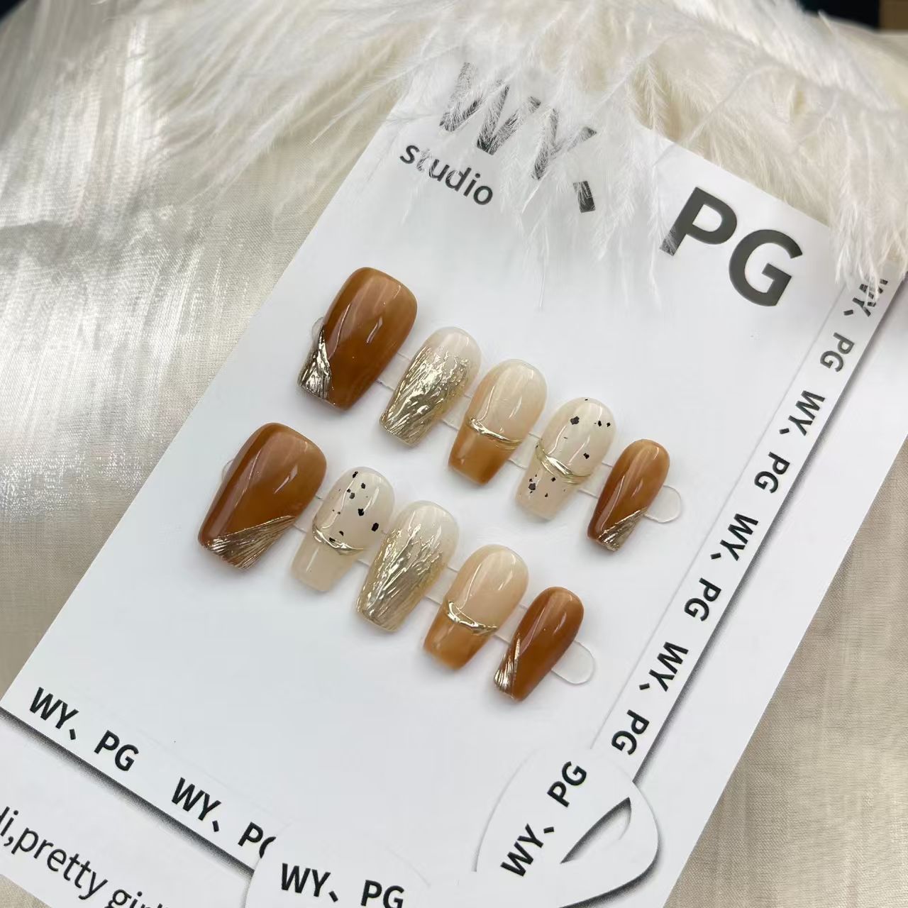 2cm Personalized Press-On Nails with Custom Initial Designs number 105