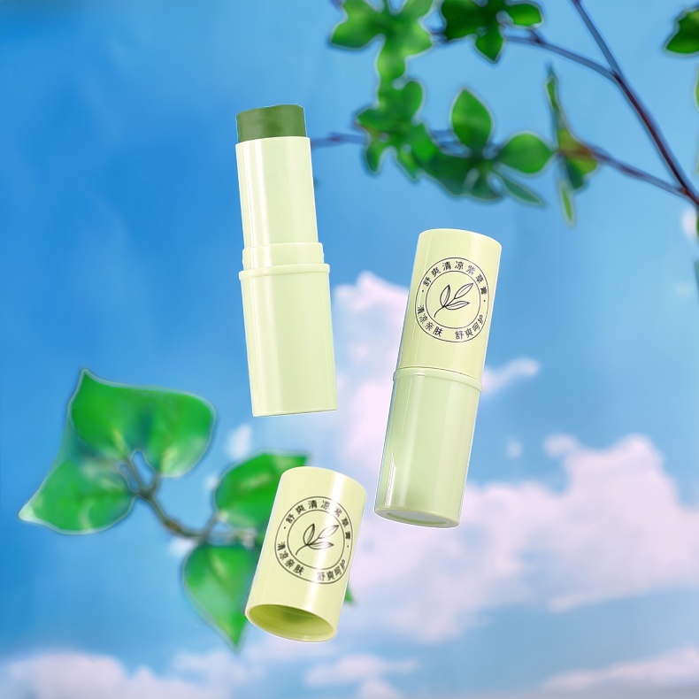 Comfrey balm for relieving itch and soothing mosquito bites
