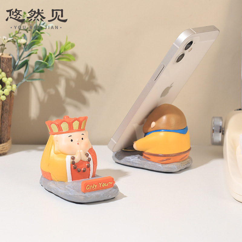 Chinese Mythology Monkey King Resin Phone Holder – Creative Journey to the West-Inspired Stand