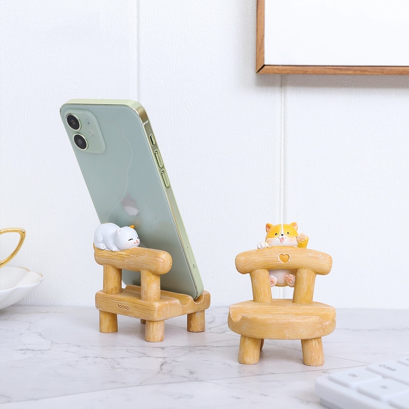 Cartoon Animal Desktop Decorations - Cute and Fun Miniature Scene Chair Phone Holder