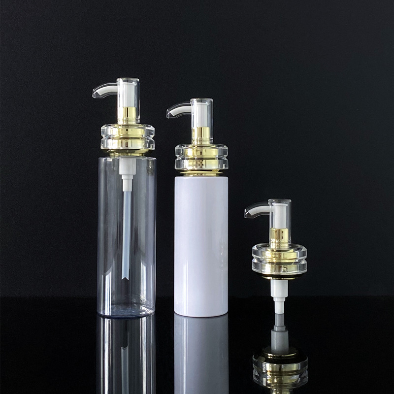 Transparent white flat - shouldered cosmetic lotion and toner dispensing bottles with press pumps Transparent white flat - shouldered cosmetic lotion and toner dispensing bottles with press pumps